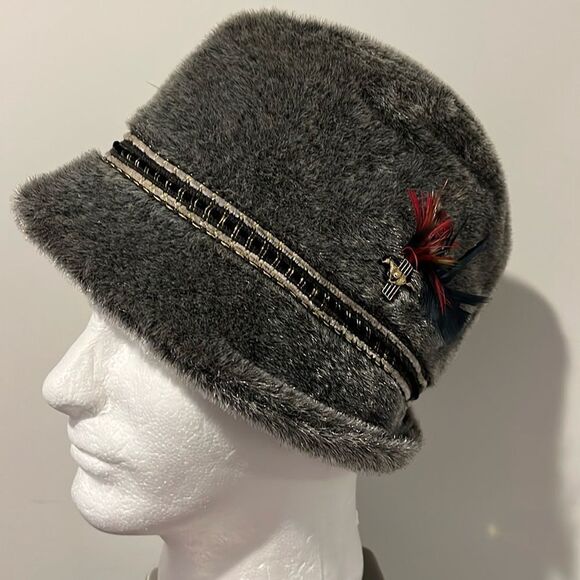 Tyrollean Alpine Oktoberfest German Gray Fake Fur Ear Muff Cap Hat Ford Mustang - Picture 1 of 9